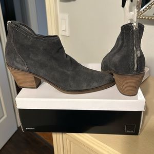 Dolce Vita suede bootie worn twice